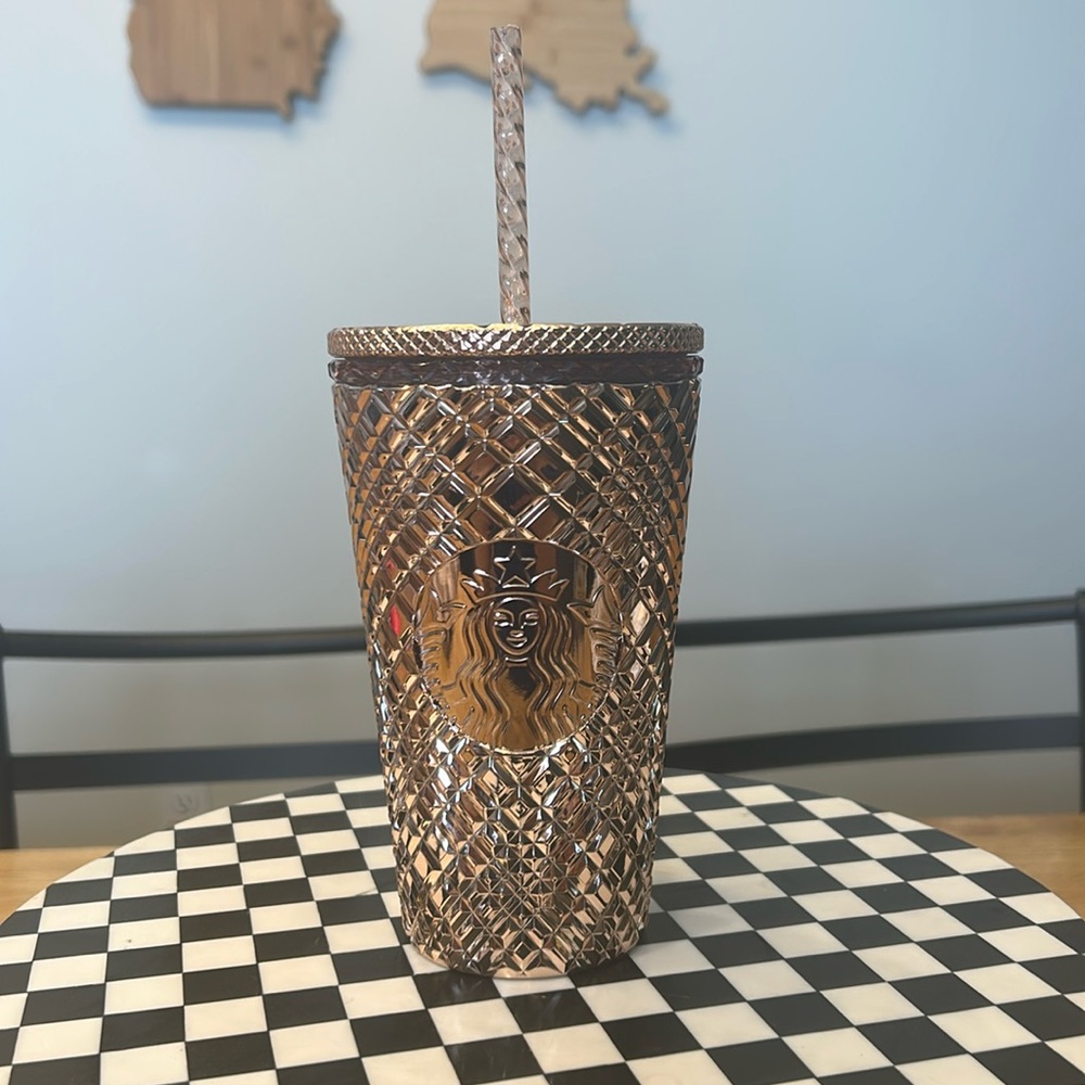 Starbucks 2021 Holiday Edition Rose Gold Tumbler – 16oz Grande – Brand New